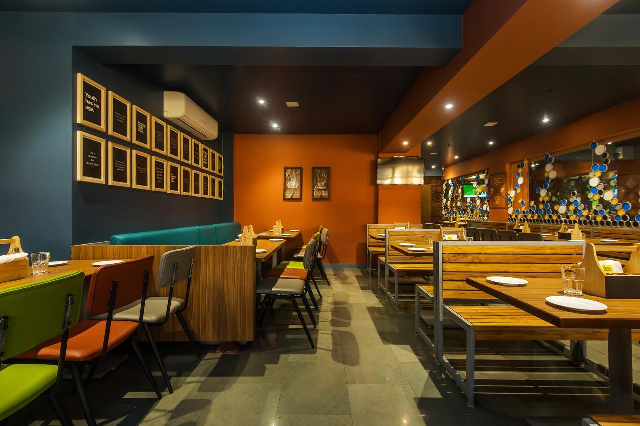 Oyo 13857 Hotel Imperial Umele Экстерьер фото