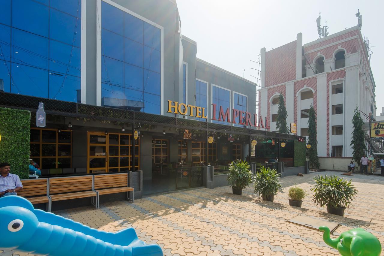 Oyo 13857 Hotel Imperial Umele Экстерьер фото