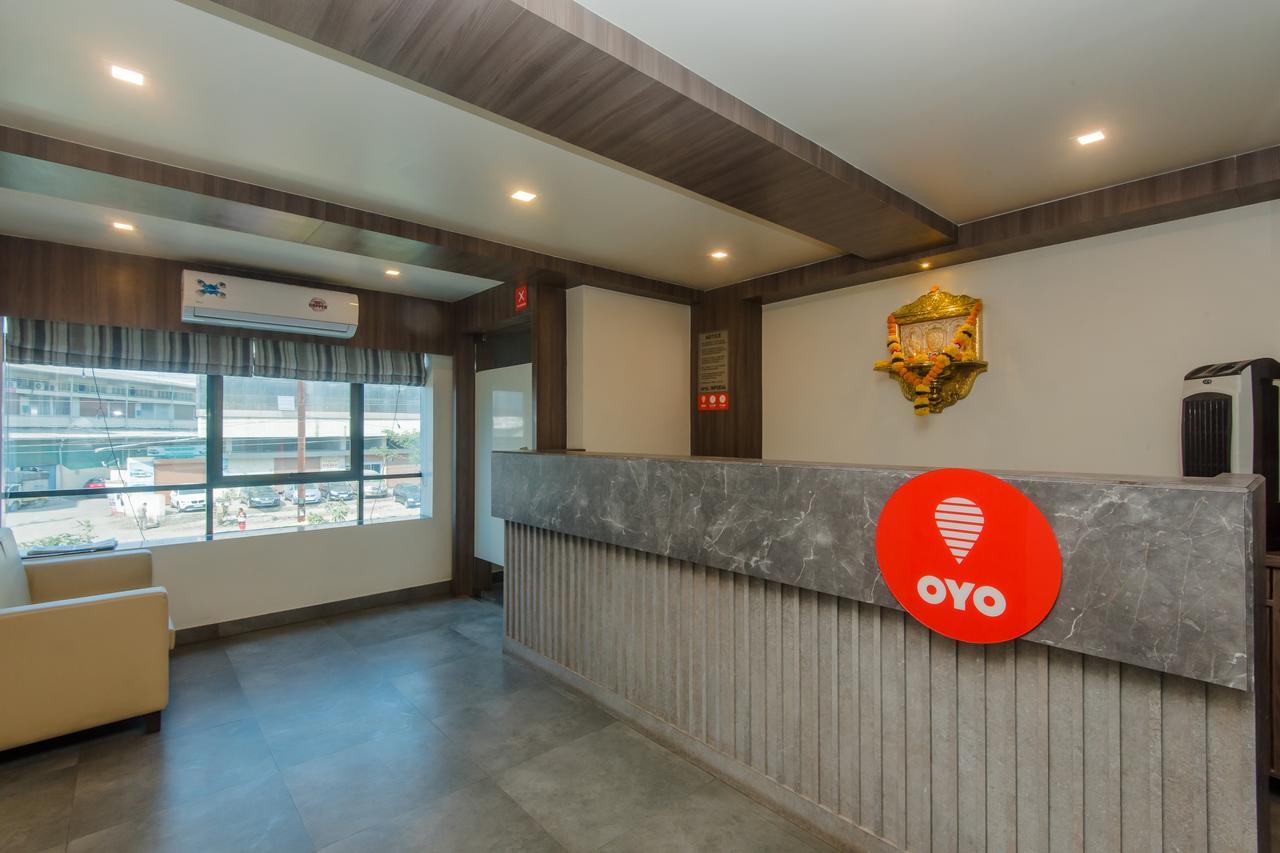 Oyo 13857 Hotel Imperial Umele Экстерьер фото
